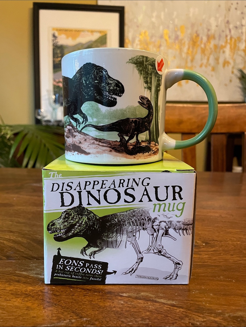 NWT NEW Disappearing Dinosaur Mug by the Unemployed Philosophers Guild